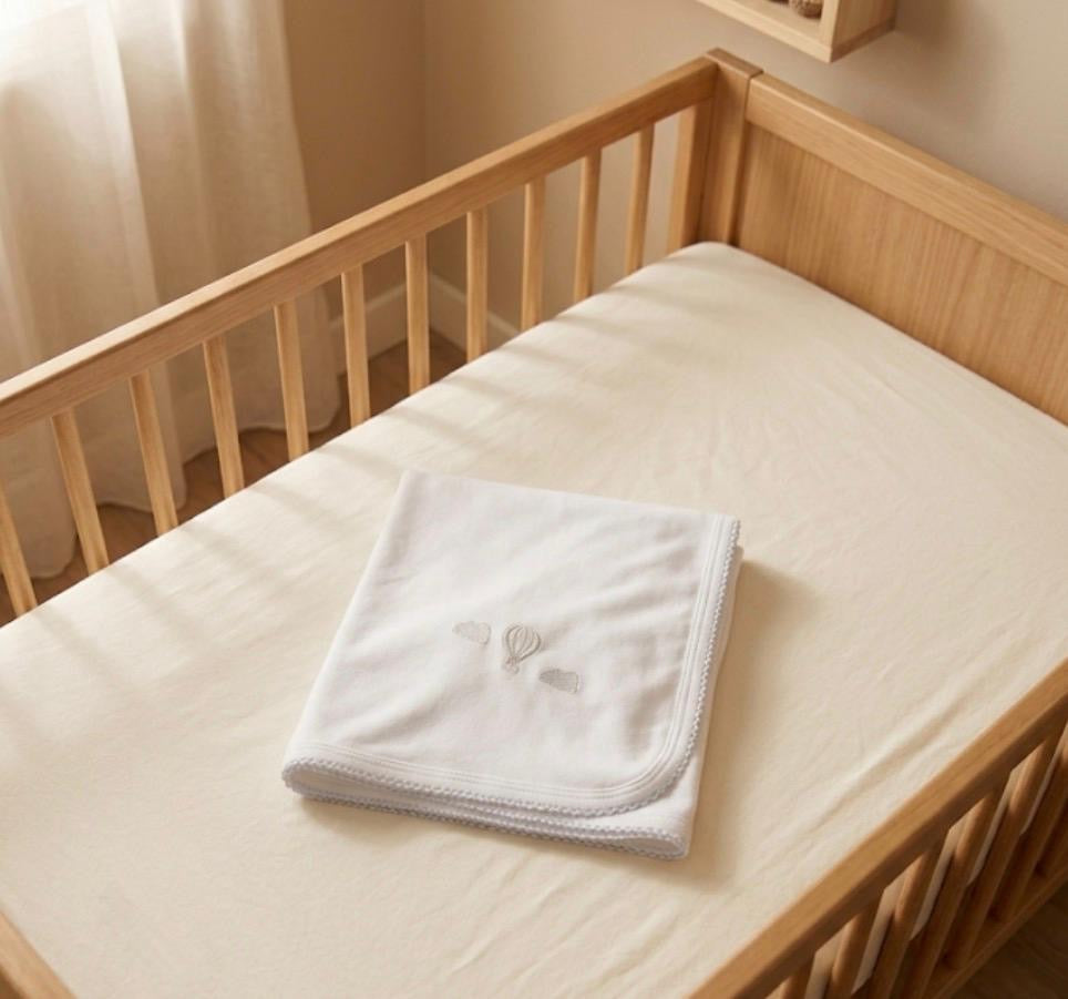 Manta globitos blancos algodón pima