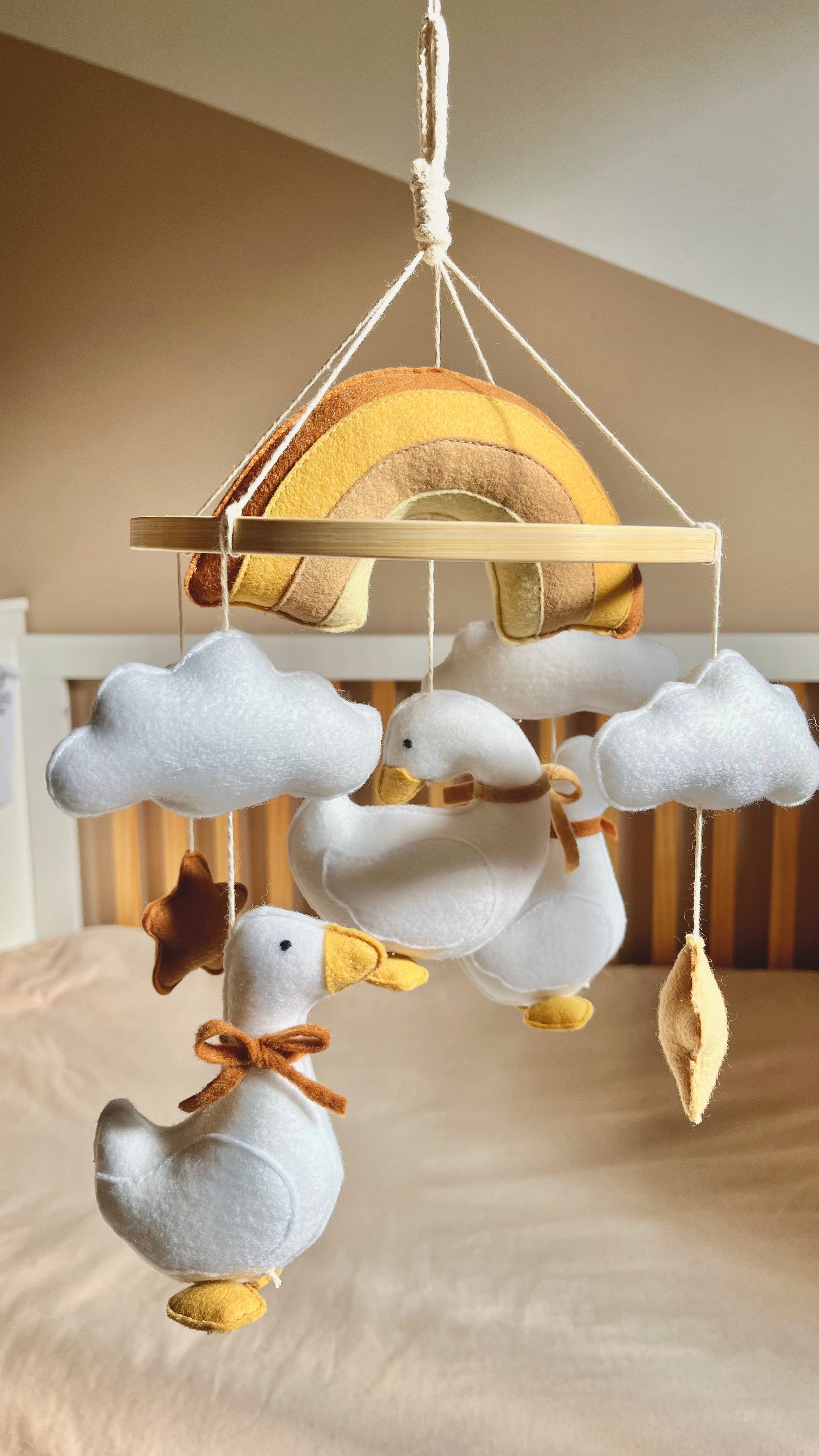 Móvil Patitos con soporte